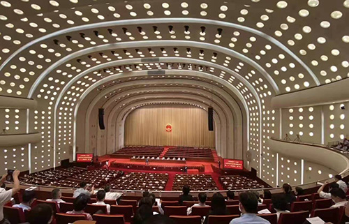 上海市十五届人大常委会第二十三次会议（扩大）举行